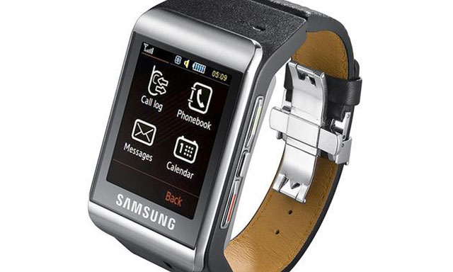 Galaxy gear watch review of Samsung's new smartwatch gadget